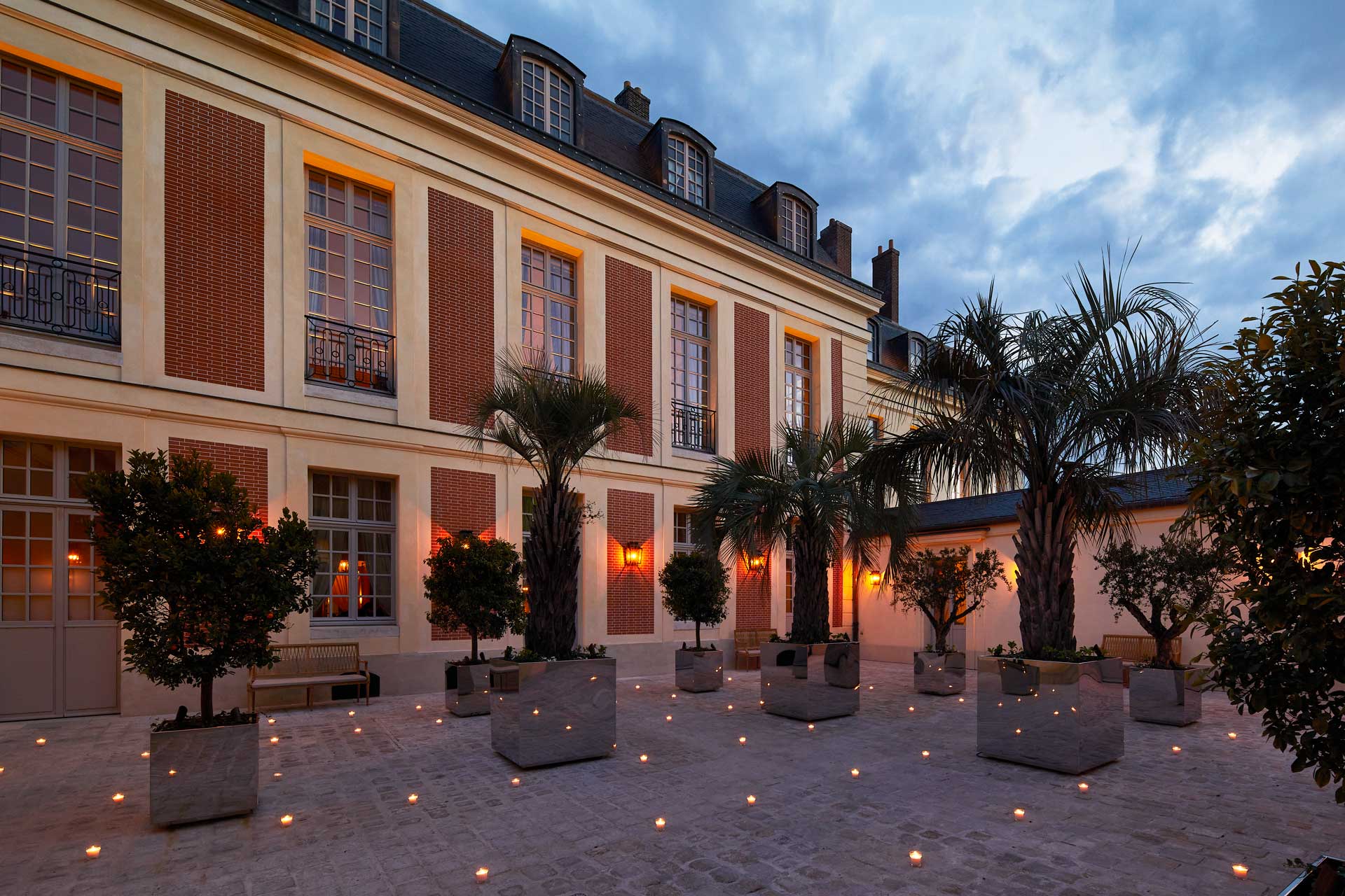 Versailles l'Hôtel Le Grand Contrôle